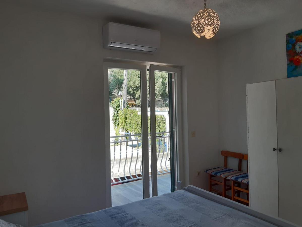 Jona - Dugi Rat - Mali Rat Apartment Luaran gambar
